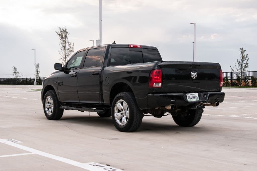 Vehicle photo