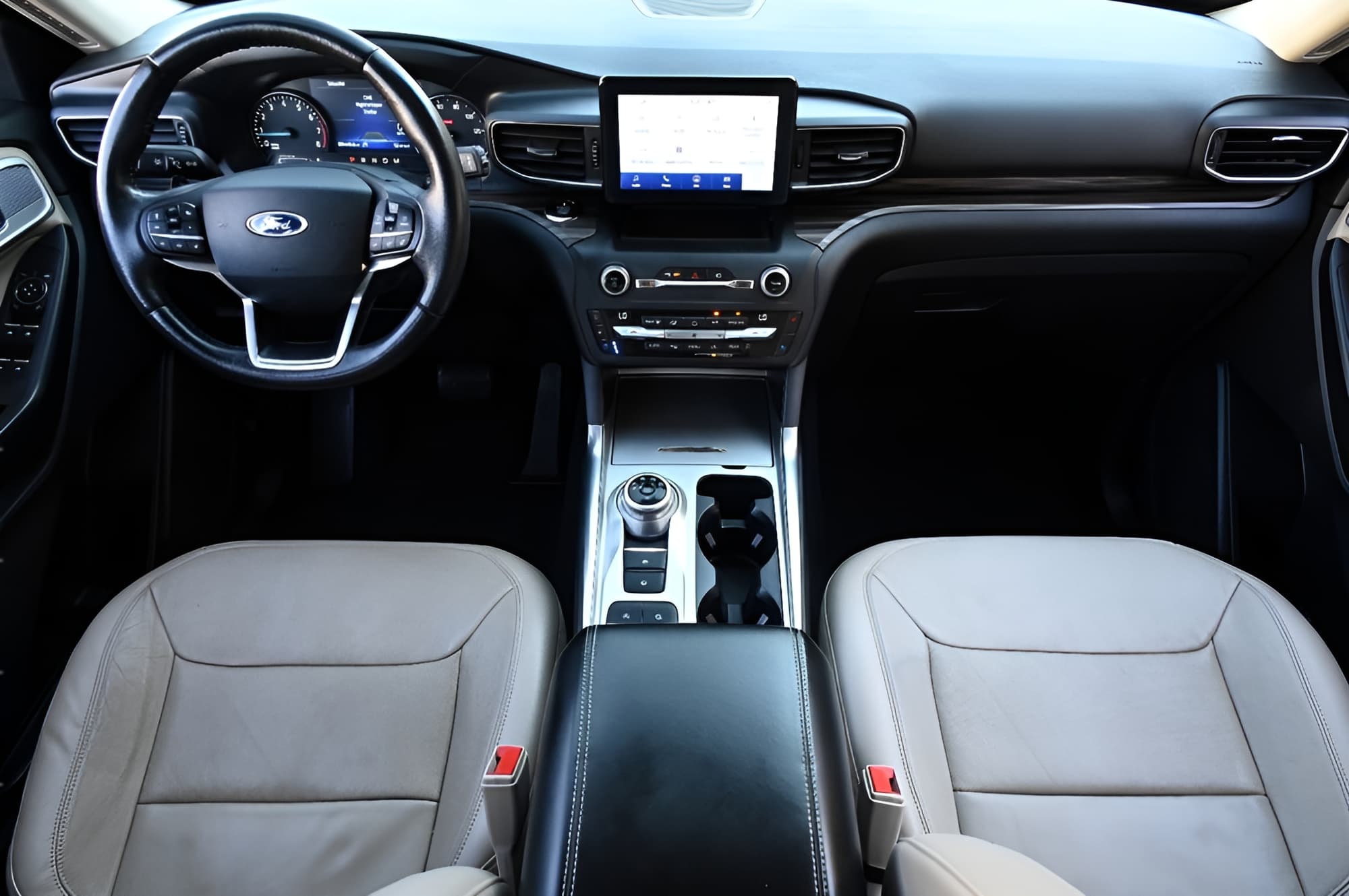Vehicle photo