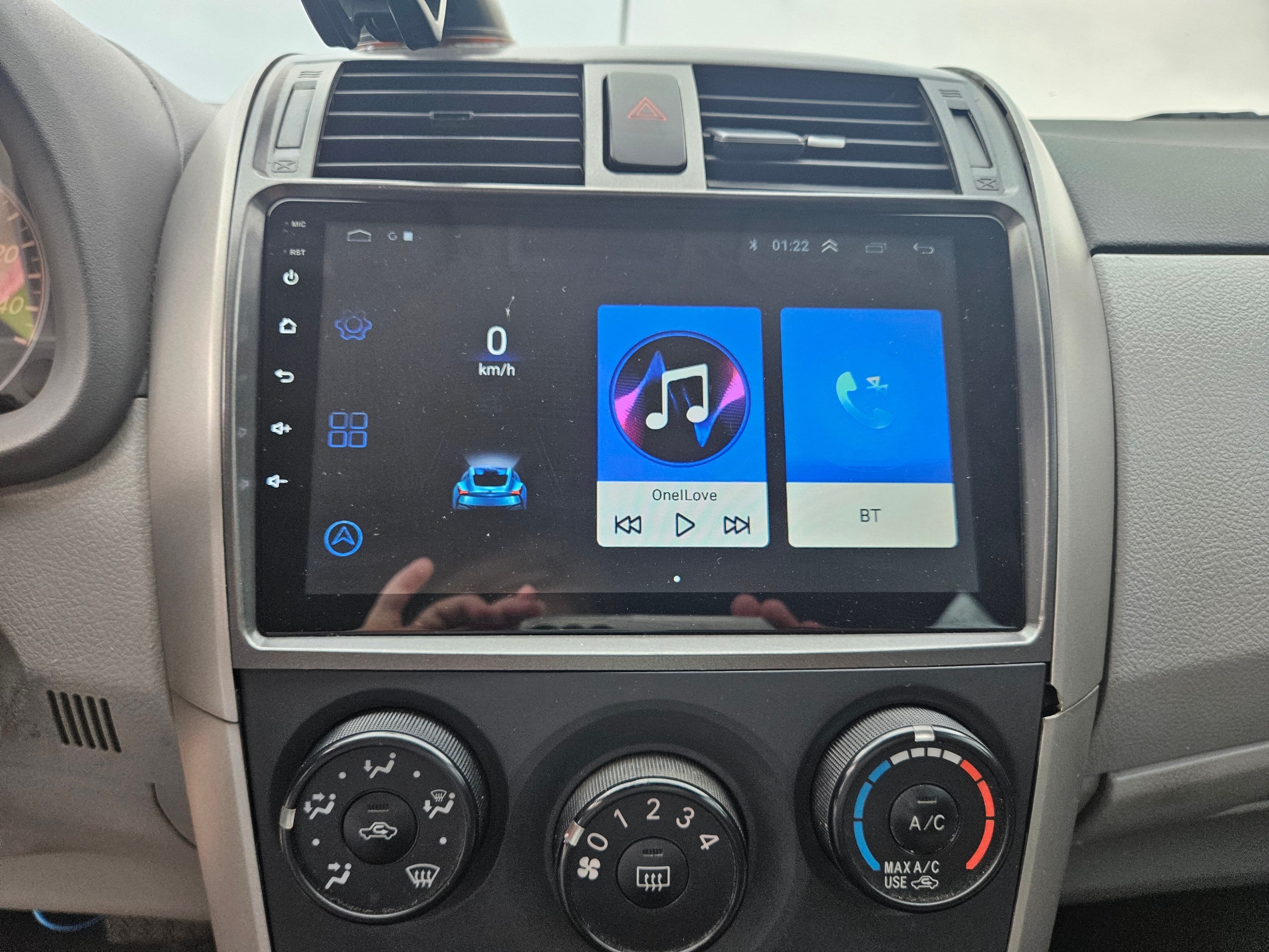 Vehicle photo