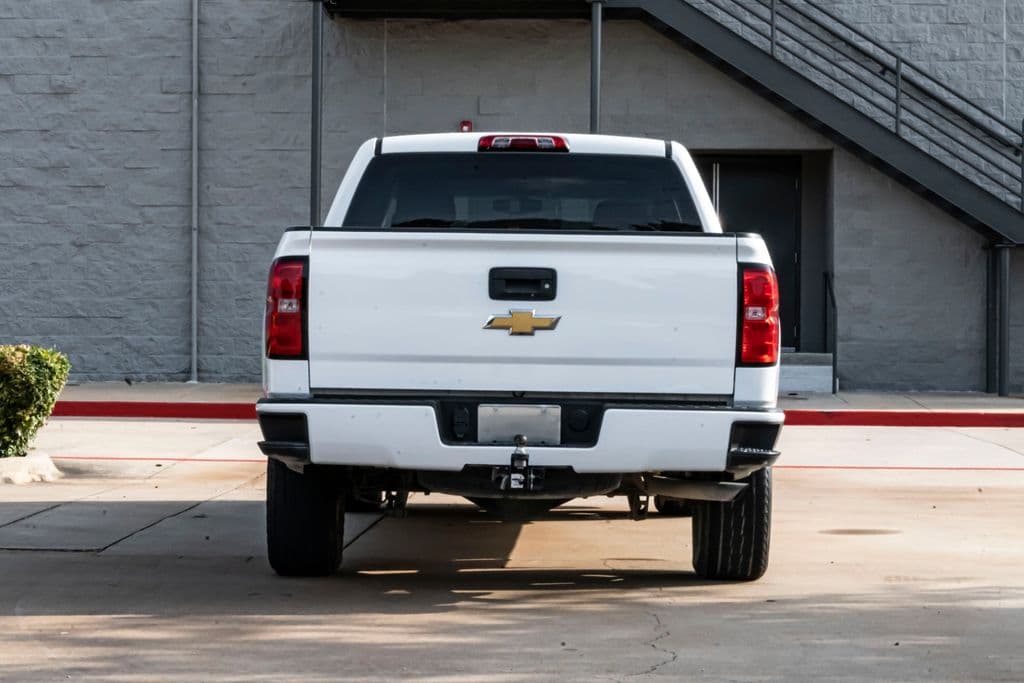 large car