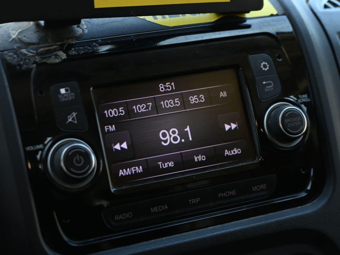 Vehicle photo