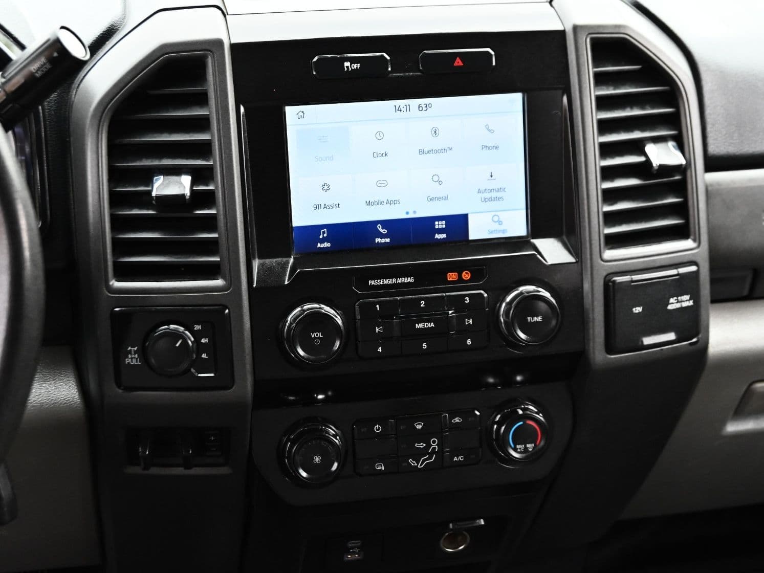 Vehicle photo
