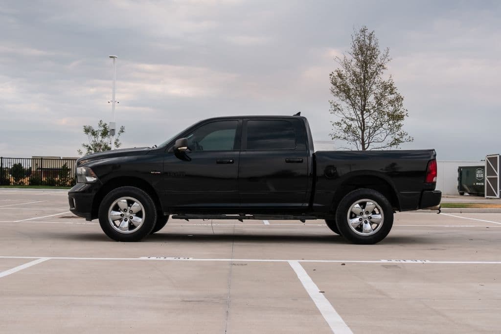 Vehicle photo
