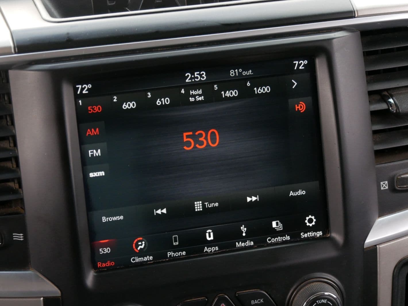 Vehicle photo