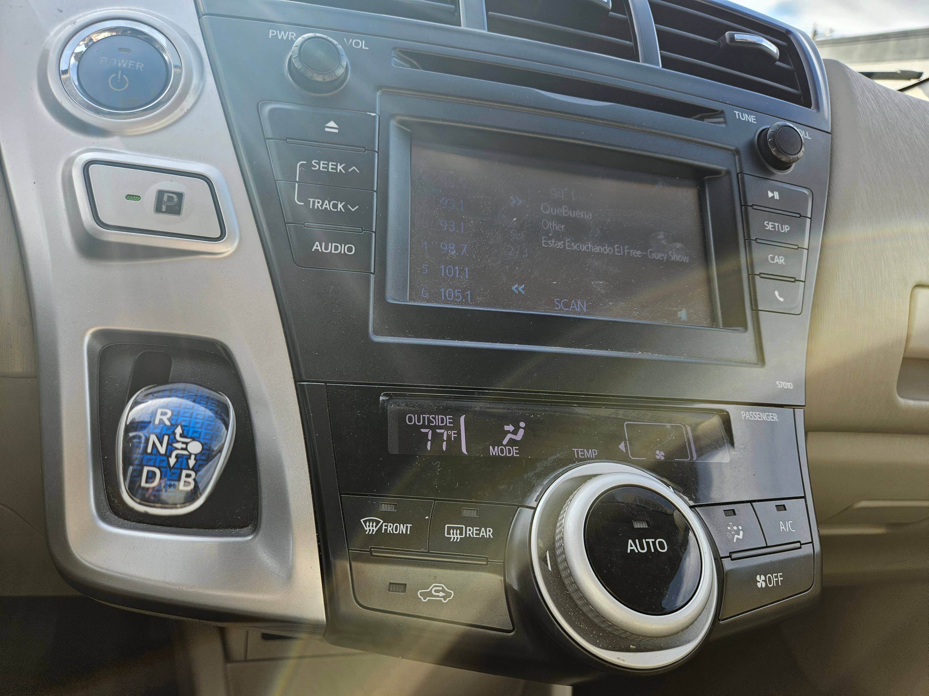Vehicle photo