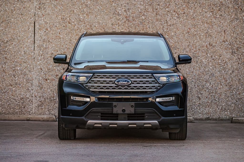 Vehicle photo