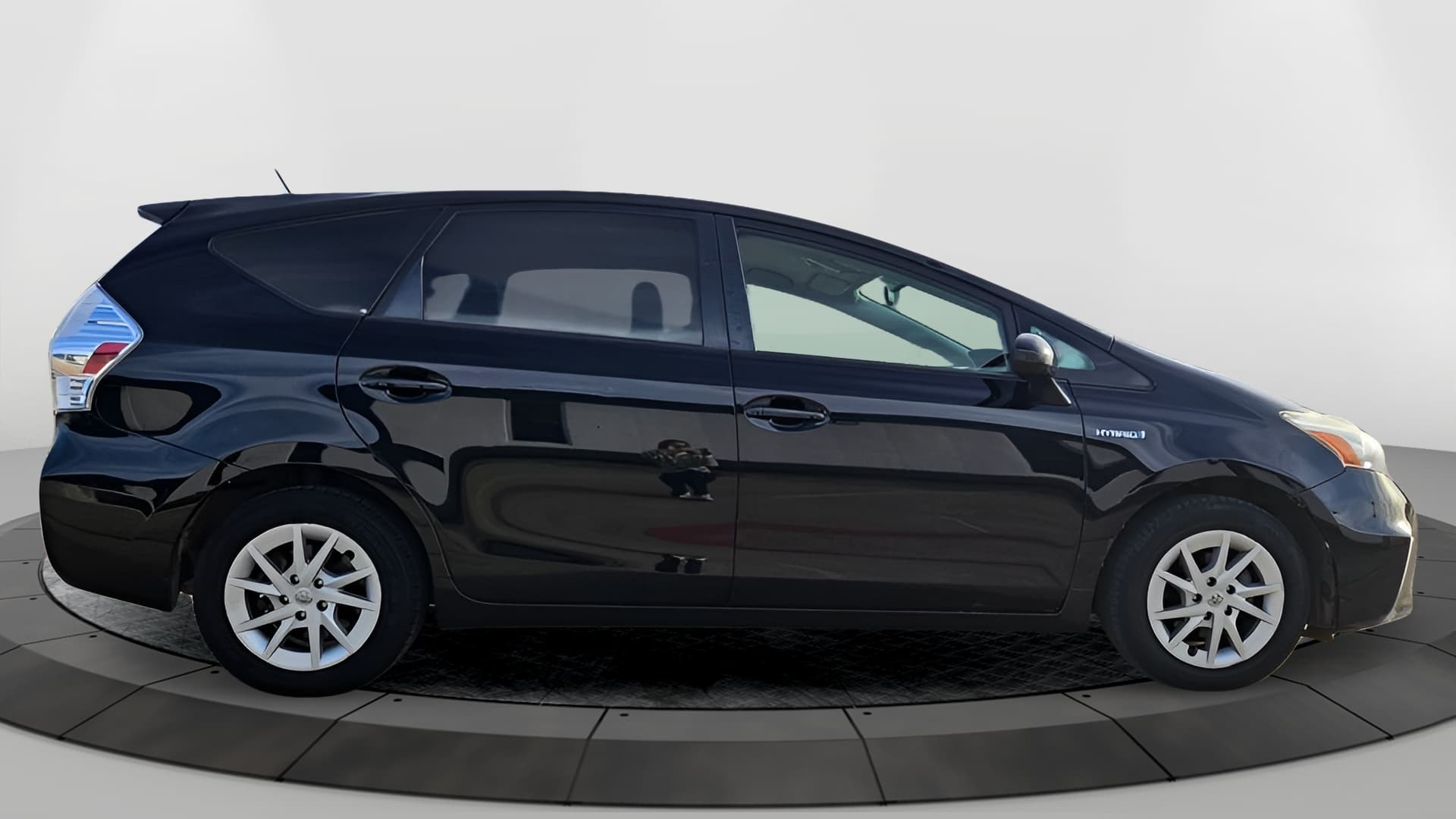 Vehicle photo