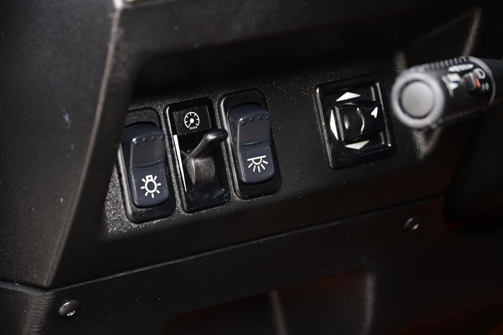 2004 Hummer H1 Base - Photo 28