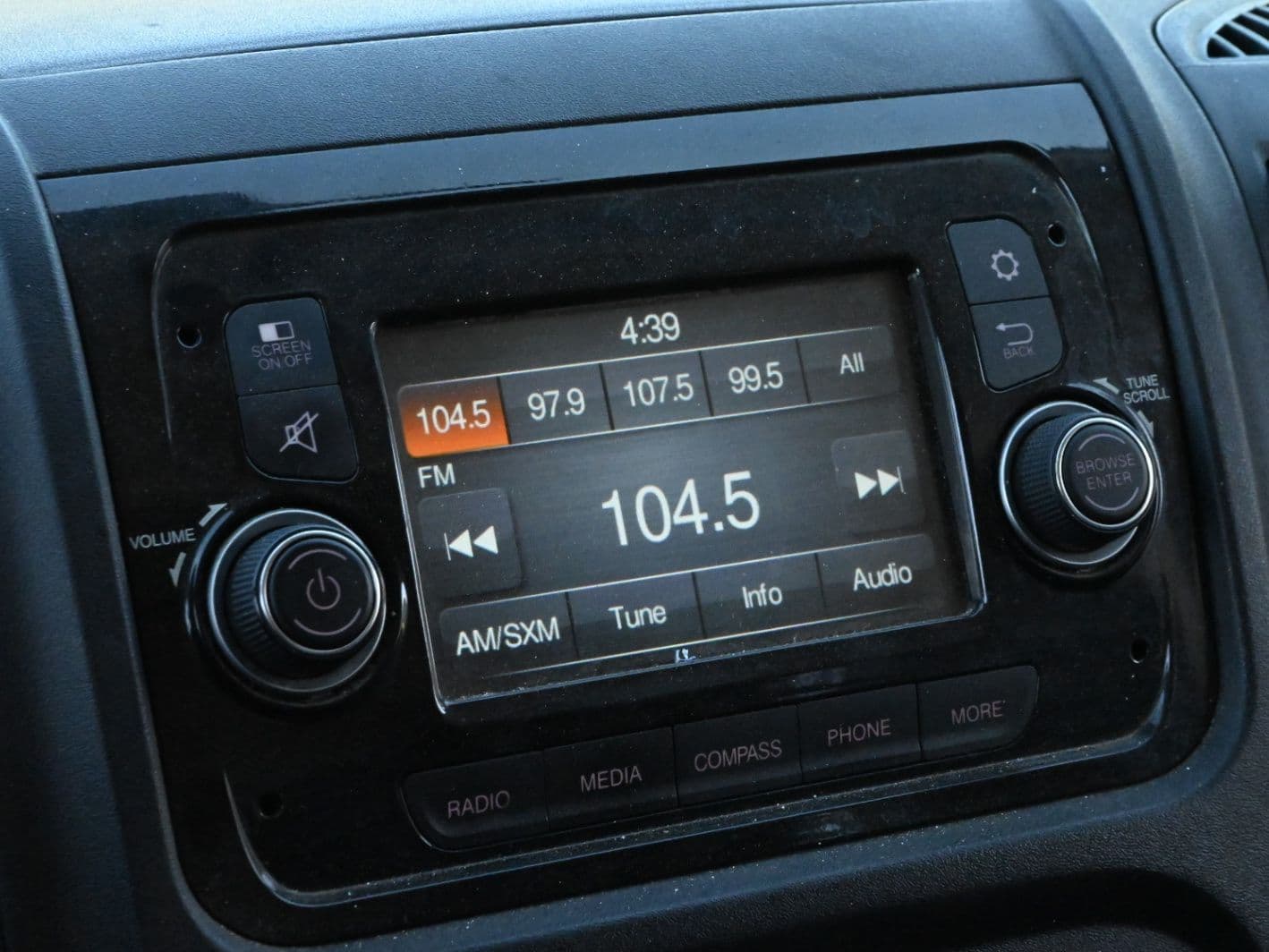 Vehicle photo