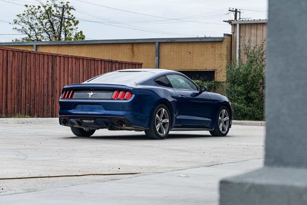 Vehicle photo