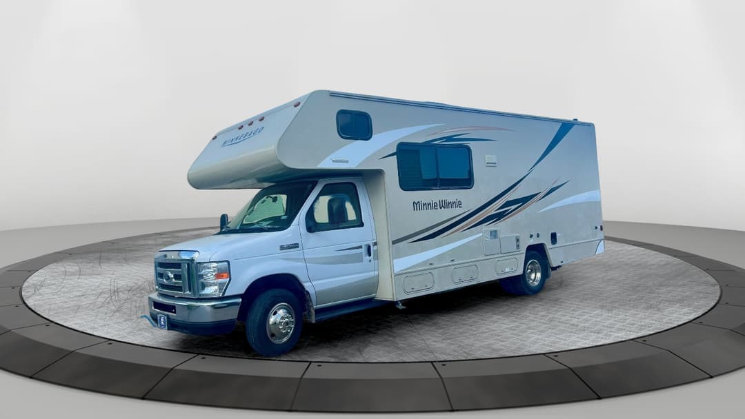 2018 WINNEBAGO MINNIE WINNIE Econoline